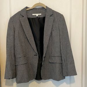 Veronica Beard blazer, slightly cropped, size 14, excellent condition